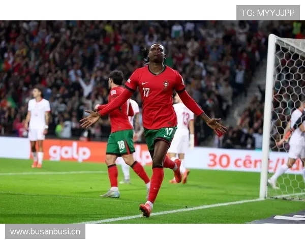 莱奥从不稳定到意甲顶级边锋的成长解析