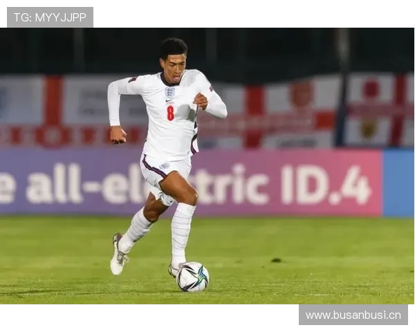 维尔茨与贝林厄姆：全能中场战术角色与比赛影响力对比分析