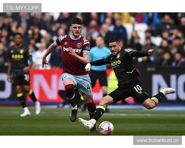 赖斯 vs 贝林厄姆:英格兰中场双核战术角色与攻守平衡差异分析 赖斯 vs 贝林厄姆:英格兰中场双核战术角色与攻守平衡差异分析