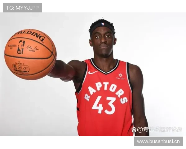 西亚卡姆通过突破制造防守错位提升季后赛关键得分效率