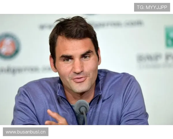 费德勒家里茶几上的杯子比我工资还贵这日常有点尴尬吧