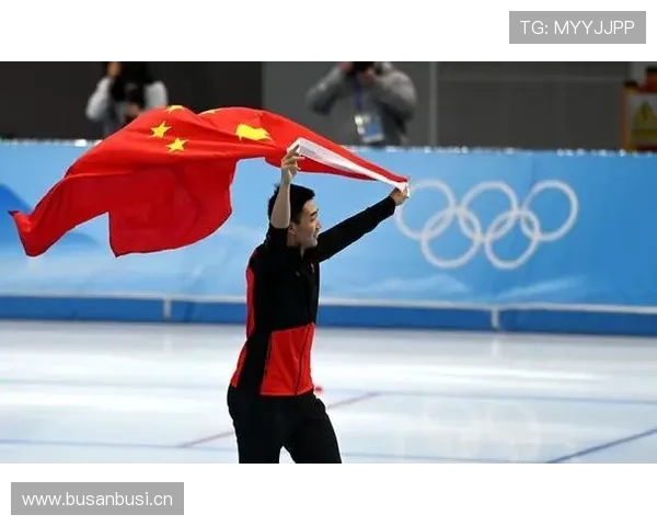 高亭宇吃个饭都带团队，感觉生活比比赛还累啊！