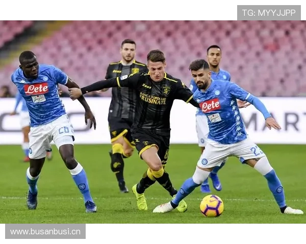 那不勒斯防守稳定性问题持续显现，对球队赛季走势形成制约